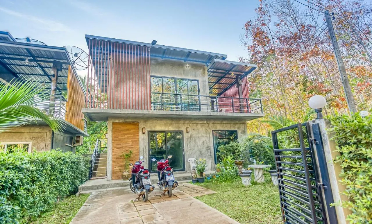 Lanta K Home Koh Lanta 3*,
